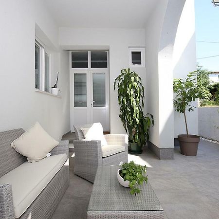 Apartments Ines Murter Buitenkant foto